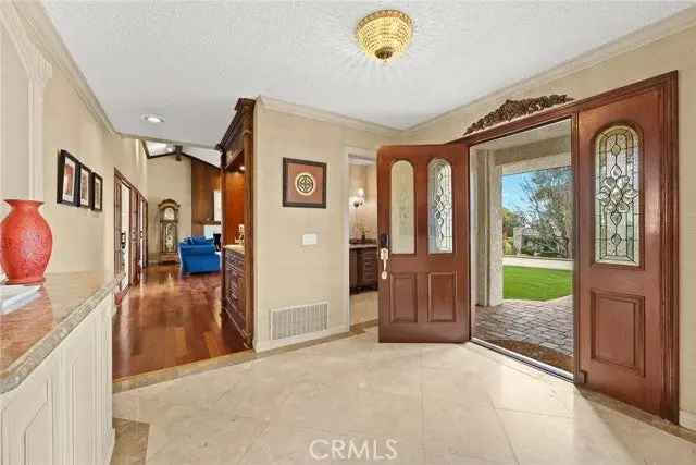 House For Sale in 2670, San Angelo Drive, Claremont, California