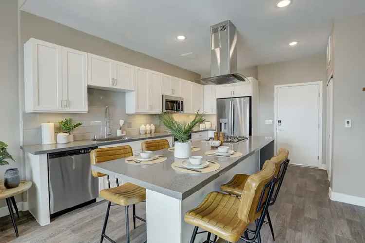 Rent Brand New Studio 1 and 2 Bedroom Apartments in Northwest Las Vegas