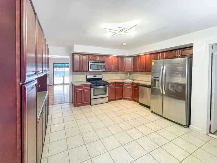 Rent Spacious Home in Hillburn with Pool and Finished Basement