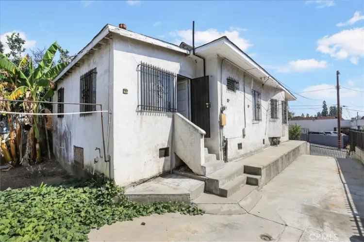 House For Sale in 415, North Westlake Avenue, Los Angeles, California