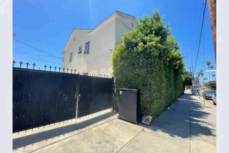 Investment opportunity buy multifamily property in Leimert Park Exposition Park