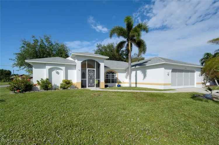 House For Sale in 4344, Southwest 1st Avenue, Cape Coral, Florida