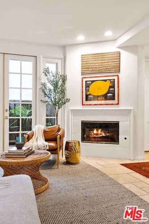 House For Sale in 1345, Wellesley Avenue, Los Angeles, California