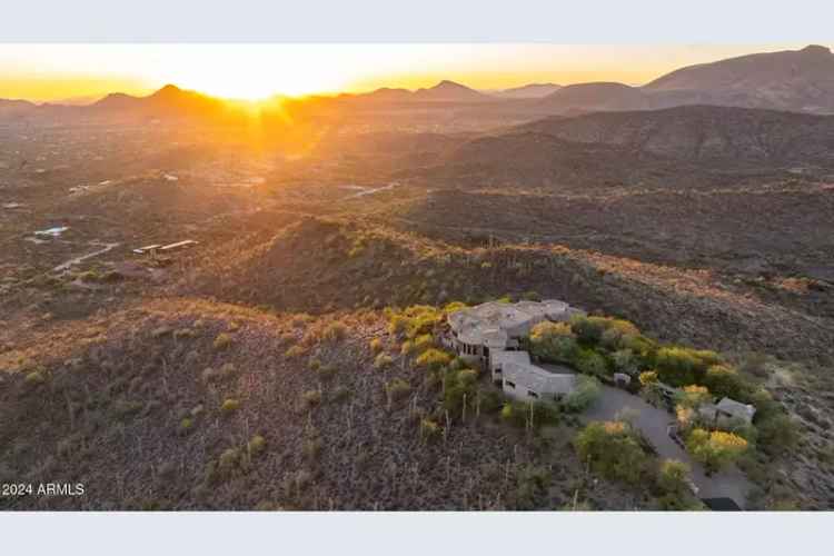 Buy Estate with Exquisite Features in North Cave Creek