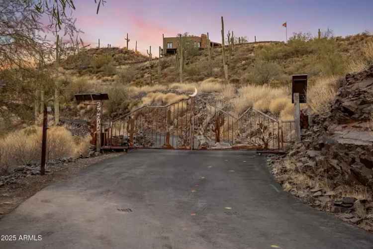 Buy House in Cave Creek with Chef's Kitchen and Scenic Views