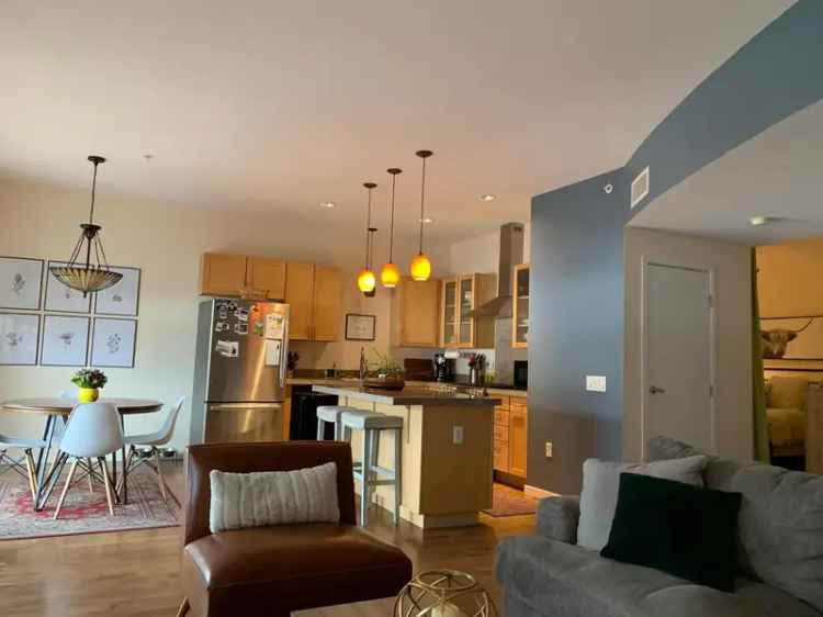 Rent Spacious Condo with 2 Parking Spots Near Union Station