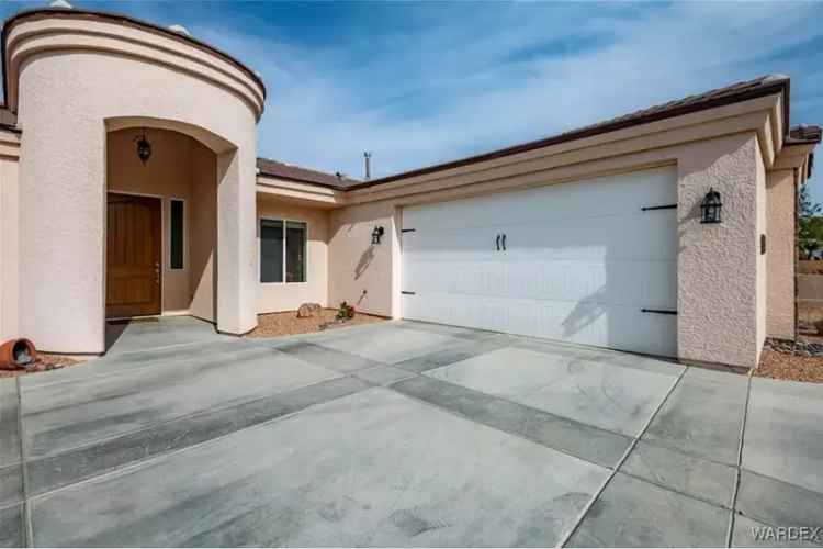 Spacious 3 Bedroom 3 Bathroom Home for Sale with Garage and Upgrades