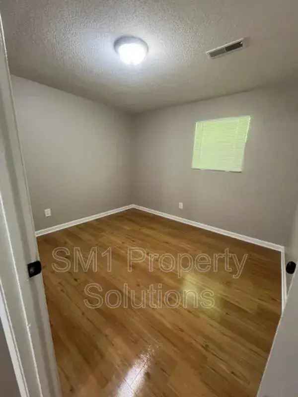 Rent 2 Bedroom Apartment in Winston-Salem with Modern Features