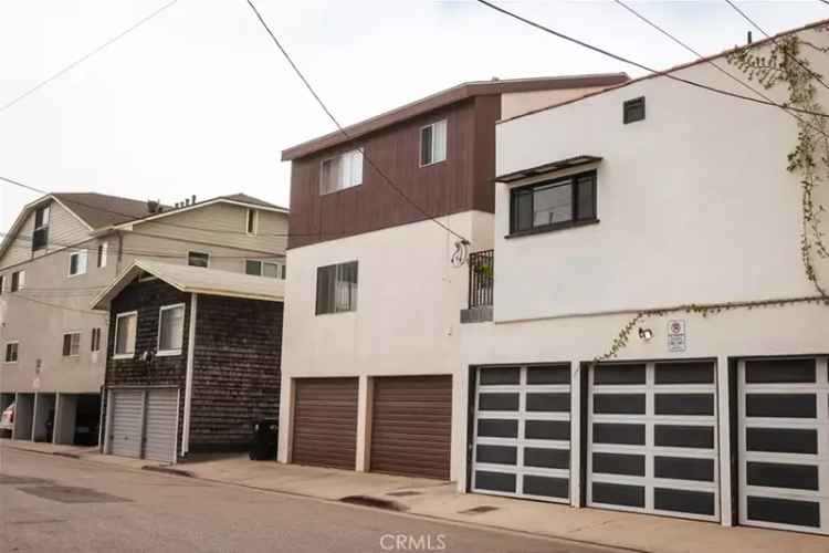 Buy Duplex in Venice Beach with Ideal Coastal Features