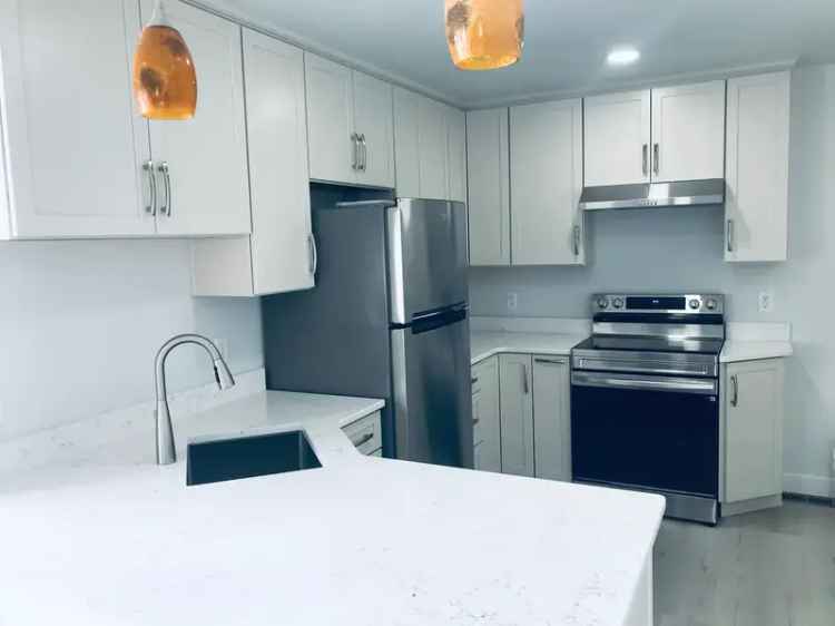 Rent Apartment Unit with New Appliances and Nature View in Portage