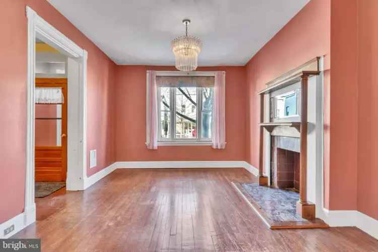 Rent Stunning End-Unit Rowhome with 7 Bedrooms in Columbia Heights