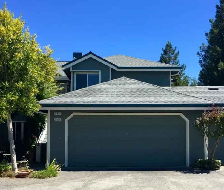 Condo for Rent in Fountaingrove with 2 Bedrooms and Pool Access