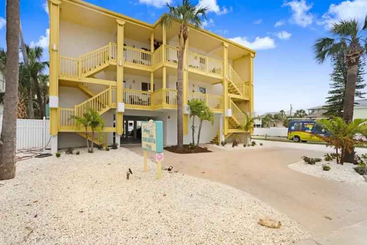 Rent Furnished Apartment in Indian Rocks Beach with King Bed and Workstation