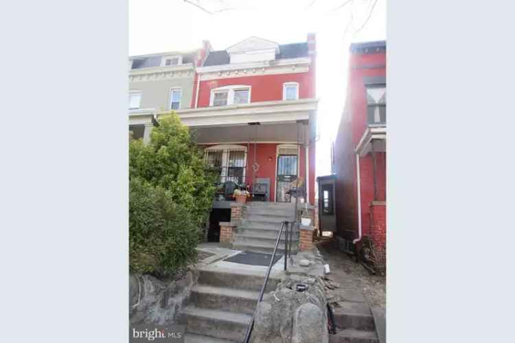 House For Sale in 932, Shepherd Street Northwest, Washington, District of Columbia