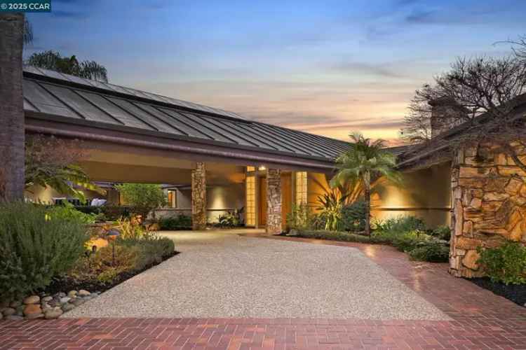 Buy House with Panoramic Views in Pleasanton Features Luxury Finishes