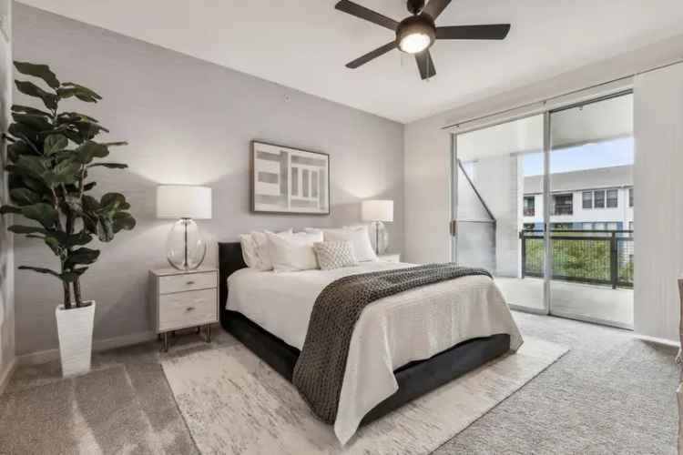 Rent Luxury Apartments in Downtown Fort Worth with Modern Amenities