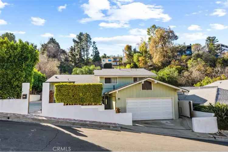 House For Sale in 4037, Marchena Drive, Los Angeles, California