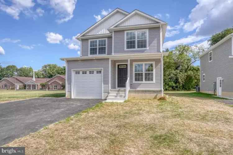 Buy New Construction House in Camden-Wyoming with Upgrades and Amenities