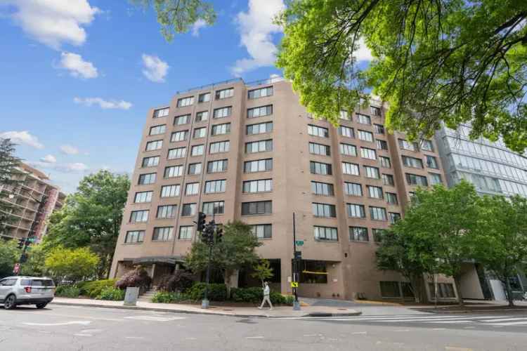 House For Sale in 2201, L Street Northwest, Washington, District of Columbia