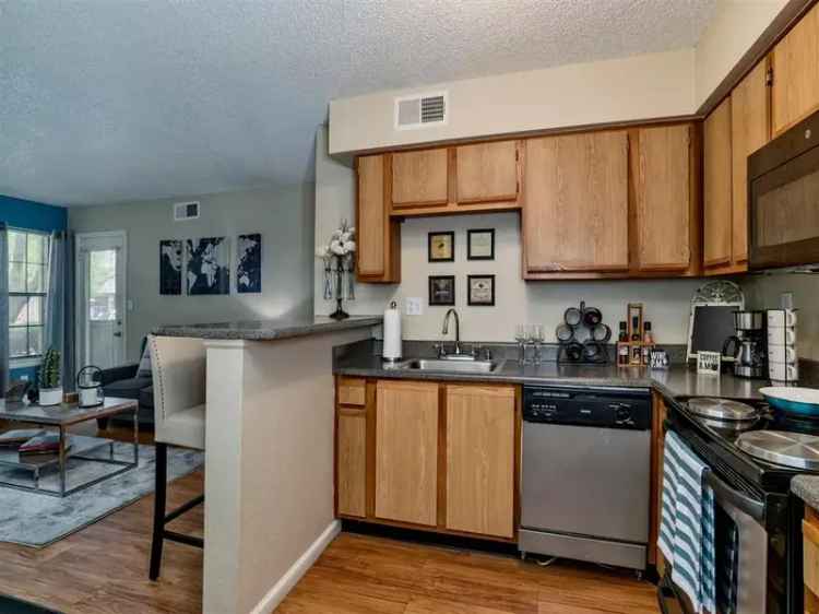 Rent Apartments in Greeley with Amenities Near Landmarks