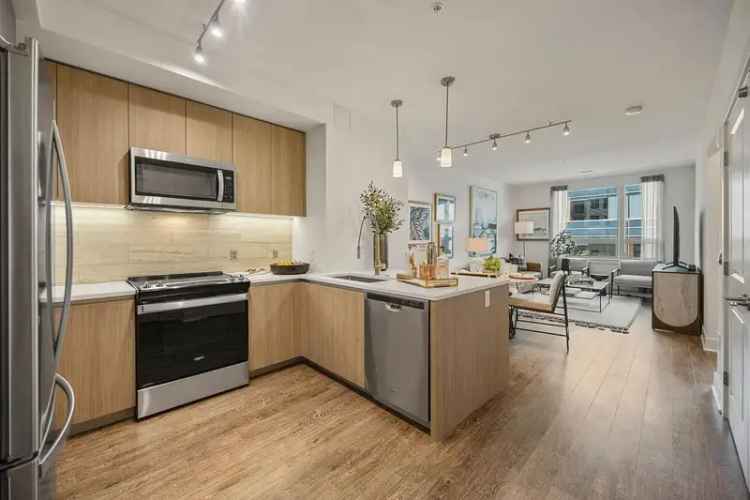 Rent Urbane at Alewife Apartments in North Cambridge with Luxurious Amenities