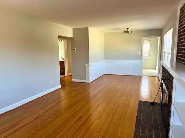 Rent Large Sunny Two Bedroom Apartment in Convenient Urban Neighborhood