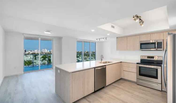 Luxury Apartments for Rent in South Beach Miami with Waterfront Living