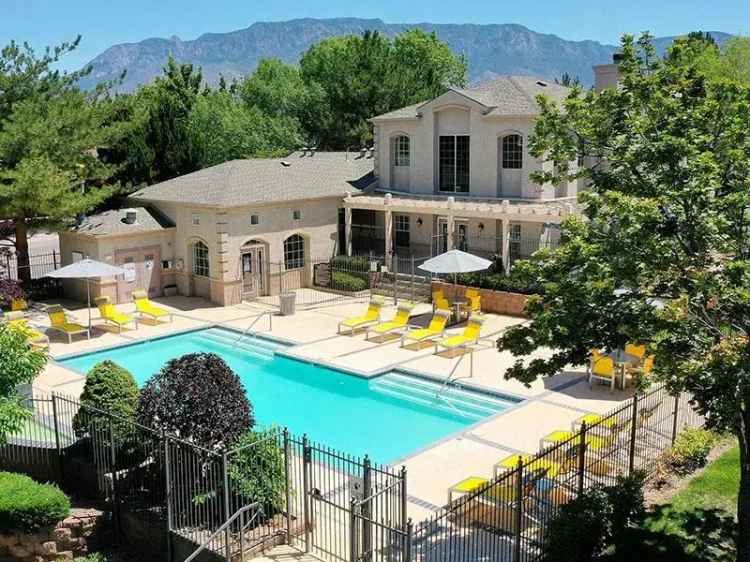 Rent Luxury Apartments Near Sandia Mountains in Albuquerque