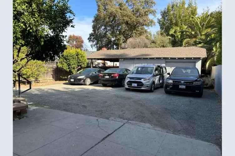 Duplex for sale in San Jose with large three bedroom units