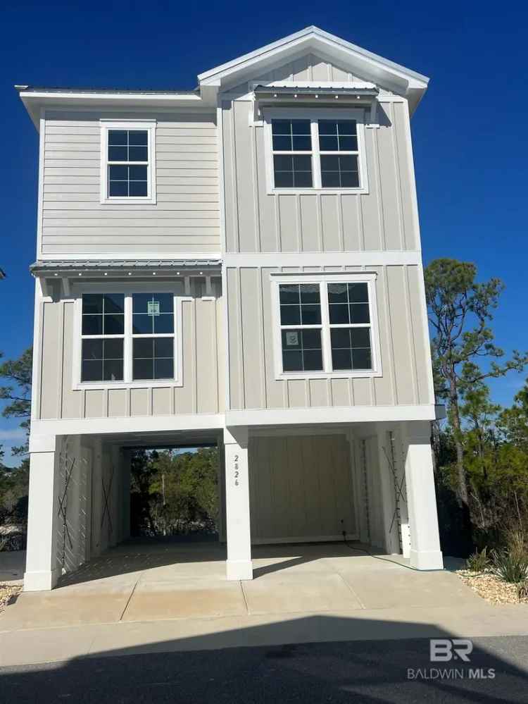 Buy a Cottage Home in Orange Beach with Luxury Features and Amenities