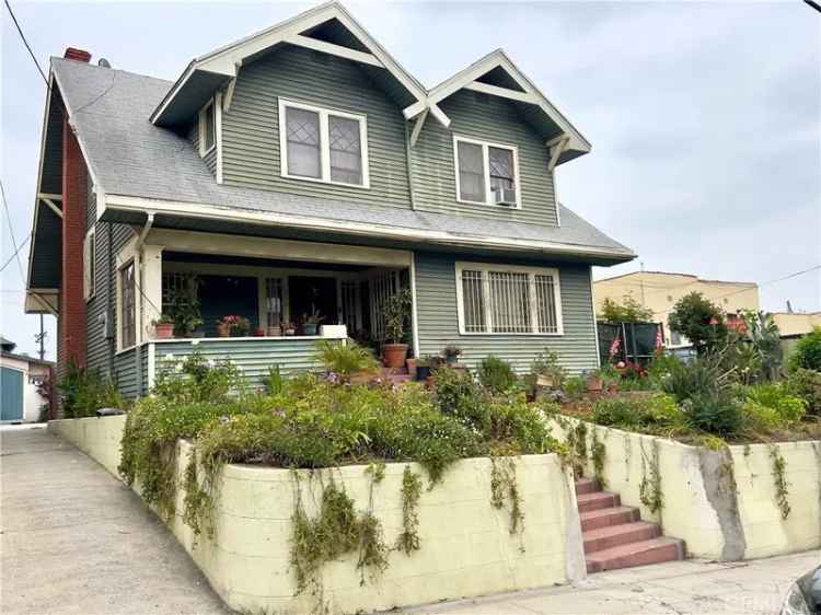 House For Sale in 1830, Roosevelt Avenue, Los Angeles, California