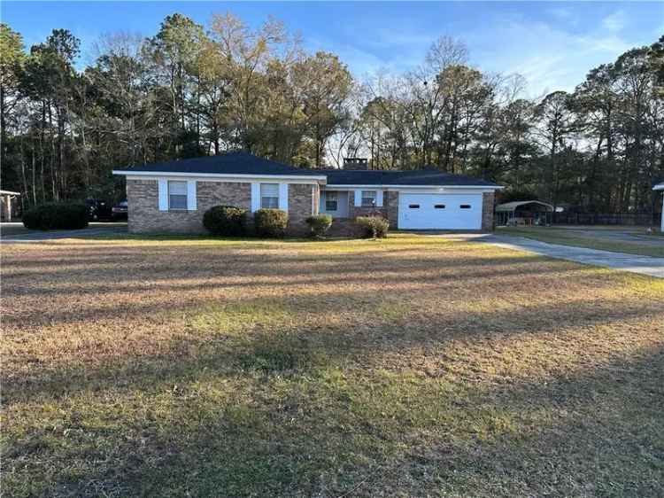 Charming Ranch Home for Sale Near I-10 and Mobile International Airport