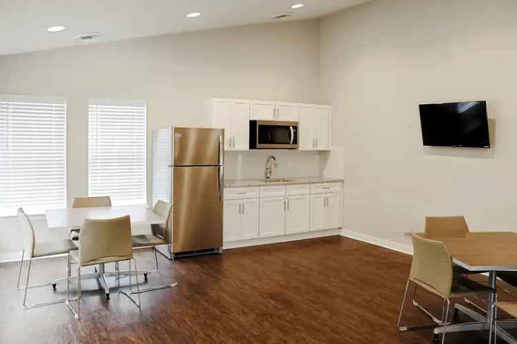 Rent Apartments in East Marietta with Premium Amenities and Features