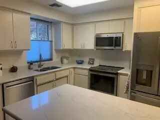 House For Sale in 609, Desert West Drive, Rancho Mirage, California