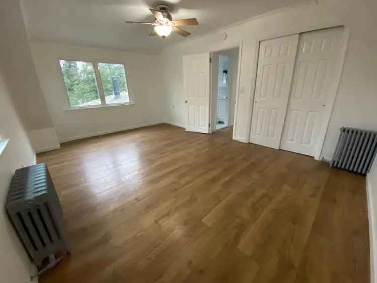 Rent 1 Bedroom Apartment in Huntington Station with Beautiful Renovations