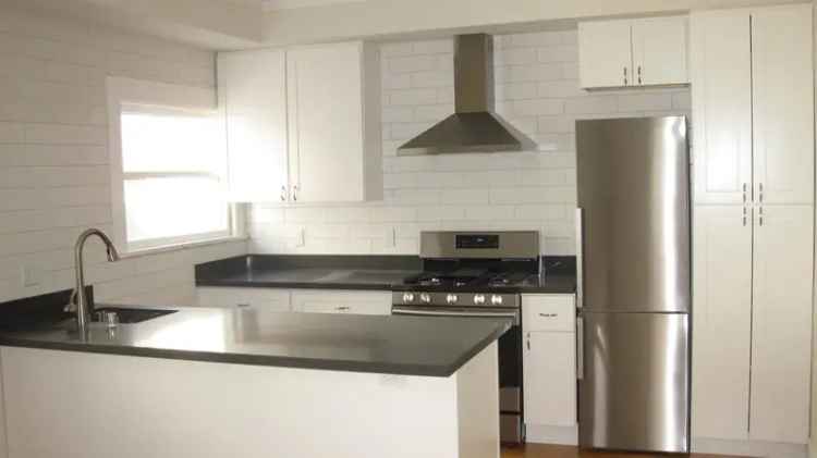 Rent Apartment Near Lake Merritt with New Remodel