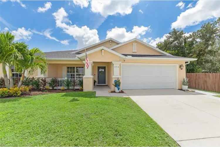 Buy waterfront home with pool in Cape Coral with upgraded features