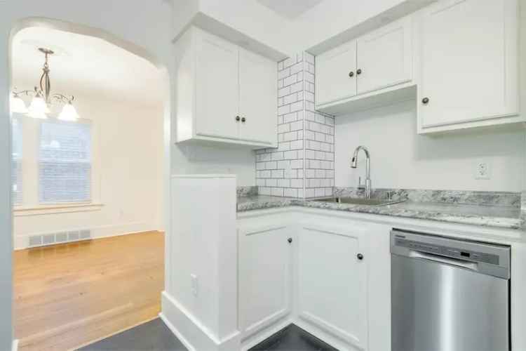 Rent Apartment Unit in Madison with Vintage Charm and Modern Amenities