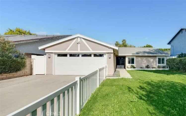 House For Sale in 17247, Leadwell Street, Los Angeles, California