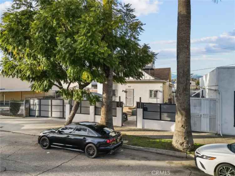 House For Sale in 1031, West 2nd Street, Pomona, California