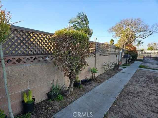 House For Sale in 3402, West Danbrook Avenue, Anaheim, California