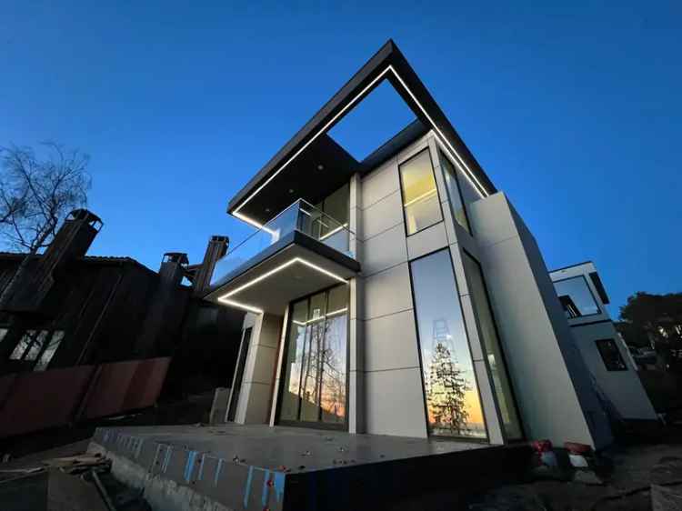 Rent Customized Modern Home with Views in Berkeley Hills