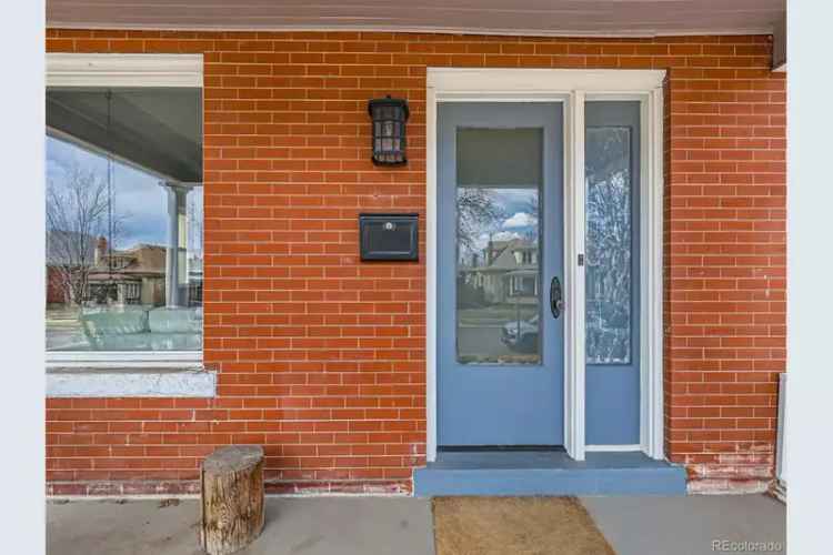 House For Sale in 3833, Umatilla Street, Denver, Colorado