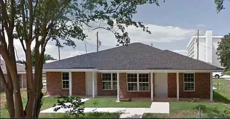 Rent Apartments in Shreveport Affordable Garden Walkup Duplex Community