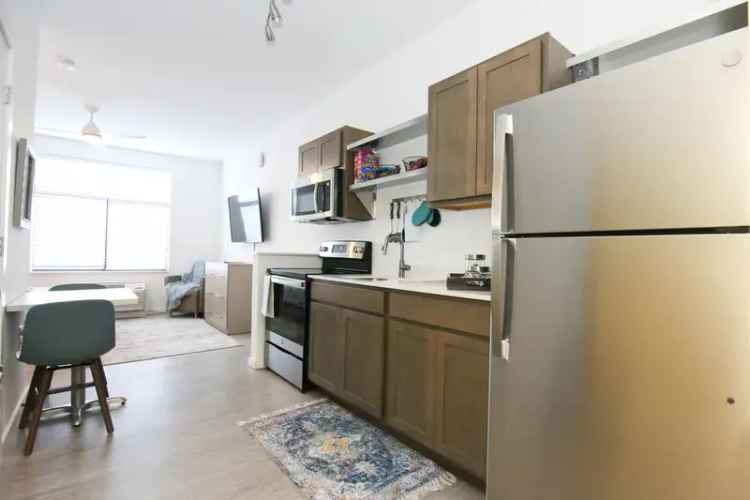 Rent Apartments in Downtown Lexington with Modern Amenities and Flexibility