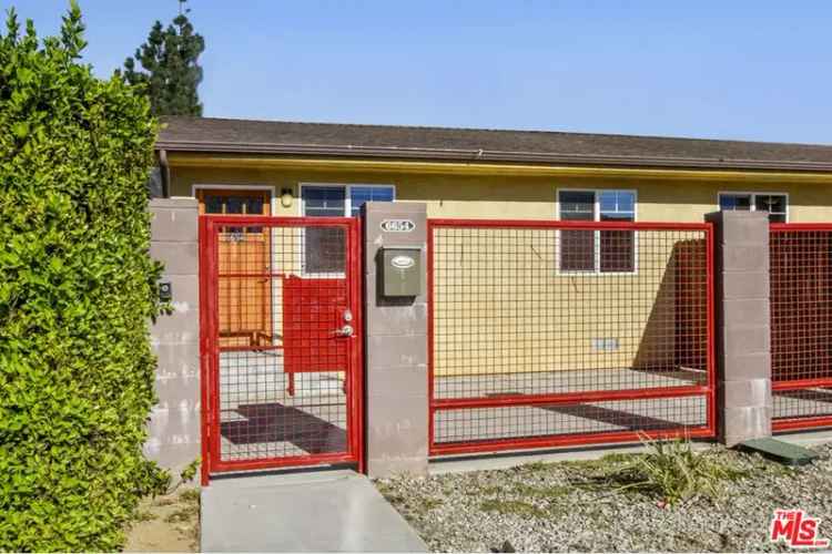 House For Sale in 6654, Kester Avenue, Los Angeles, California