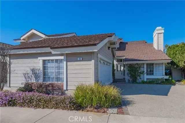 House For Sale in 15, Elderberry, Irvine, California