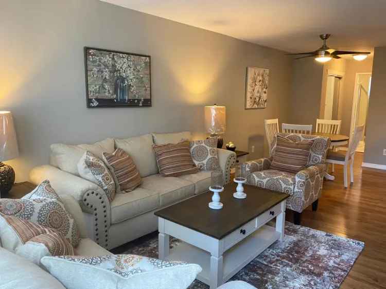 Rent Apartments at Carriage House in a Prime Location with Great Amenities