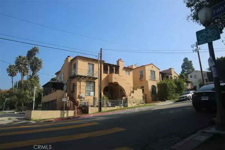 For Sale Townhome Units in Los Feliz with Private Patios and Parking