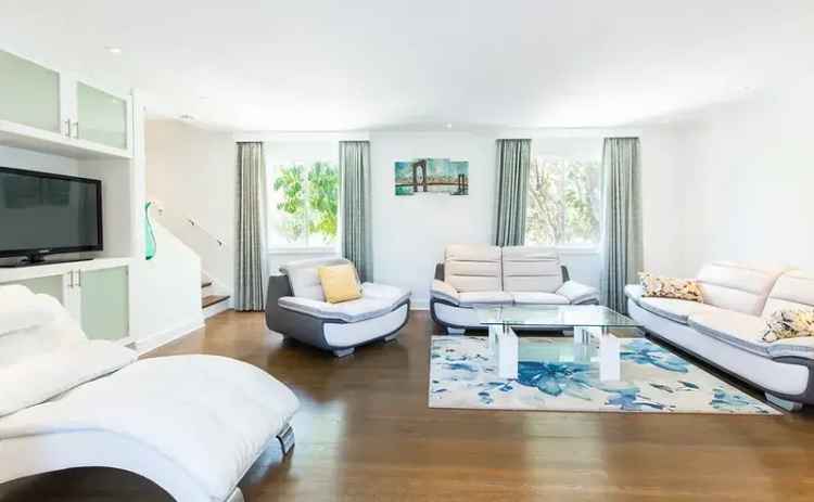 Luxury Modern Garden Apartment for Rent Near Ocean Ave with Amenities